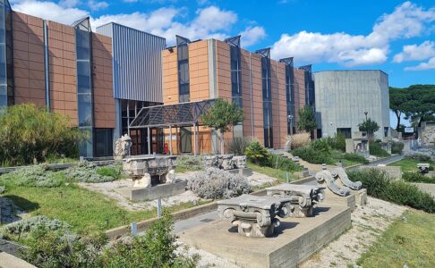 MuMe, Messina, l'esterno prima dell'intervento di restauro